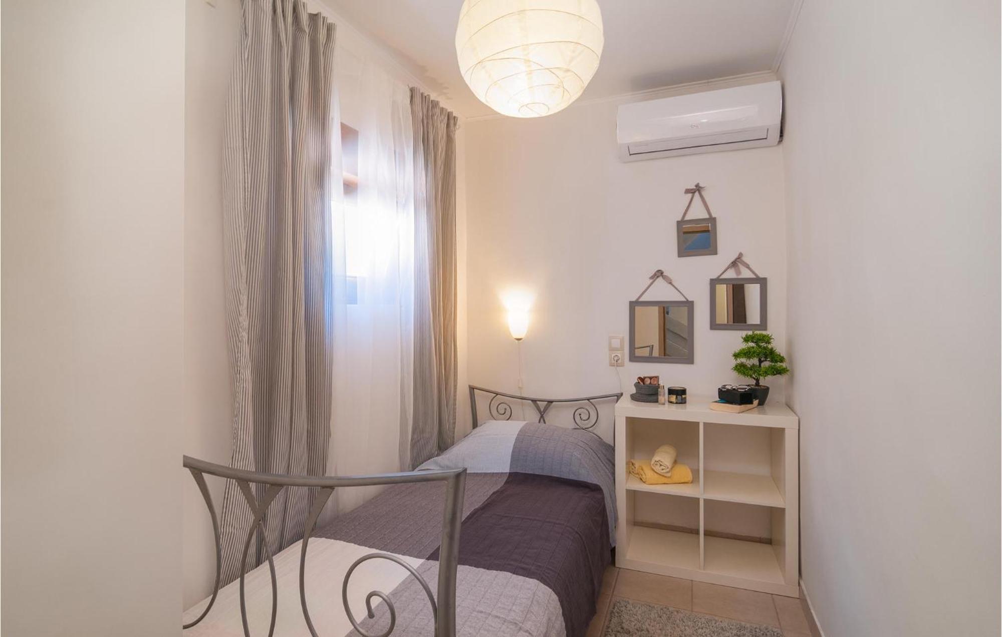 Cozy Home In Mudri Dolac With Kitchen Basina ภายนอก รูปภาพ